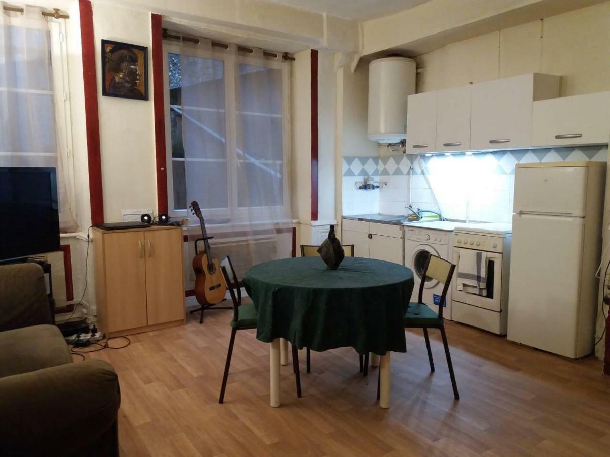 Logement Quai De Pierre-Scize Apartment ลียง ภายนอก รูปภาพ